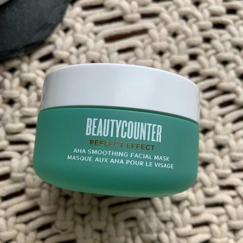 BRAND NEW Beautycounter Reflect Effect AHA smoothing facial mask
